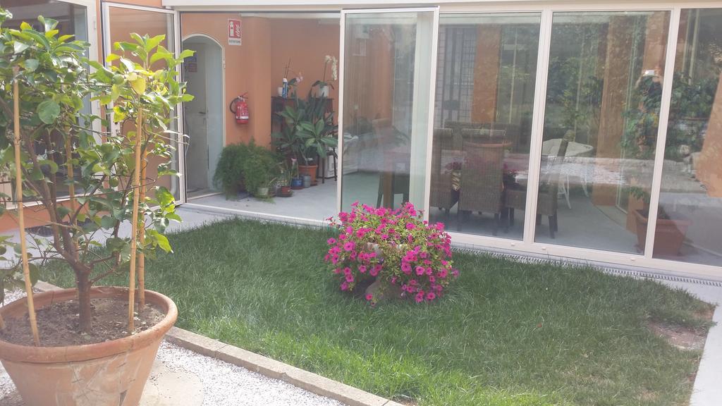 Relais Pacinotti Apartments Pisa Luaran gambar
